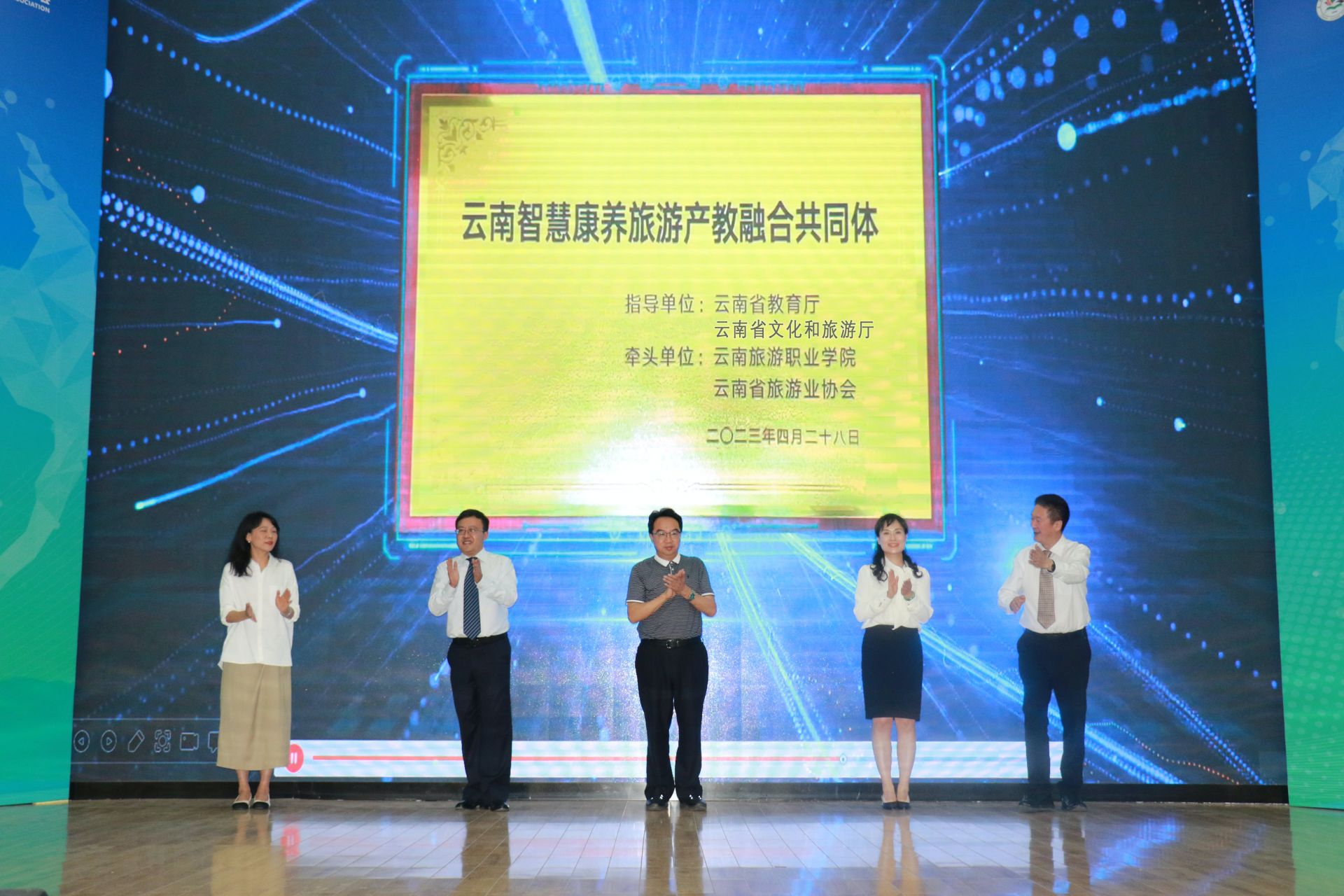 正在上传...