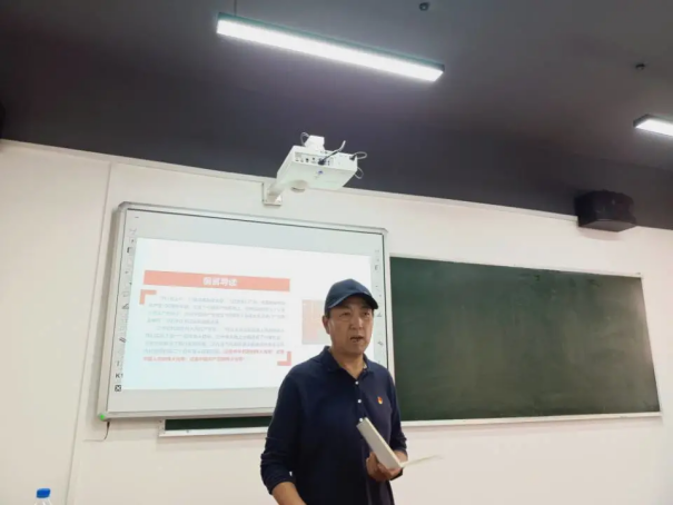 云南旅游职业学院党群党支部与文化艺术学院党支部一起上党课,重温“七一”重要讲话精神-修改版440.png 云南旅游职业学院党群党支部与文化艺术学院党支部一起上党课,重温“七一”重要讲话精神-修改版440.png
